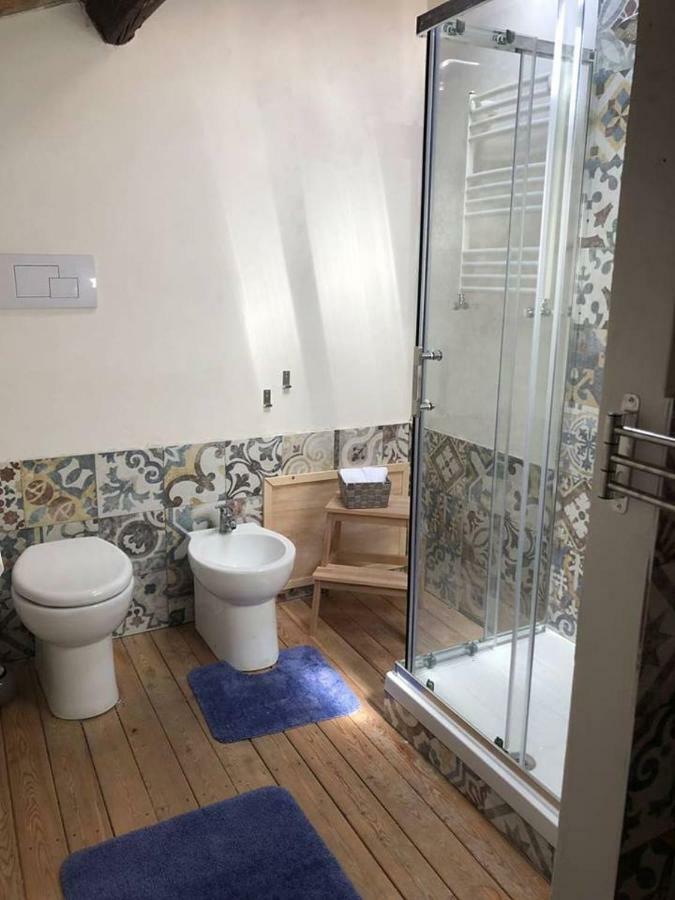 Appartamento Mansardato Nel Cuore Di Palermo - Accesso Terrazza Exterior foto